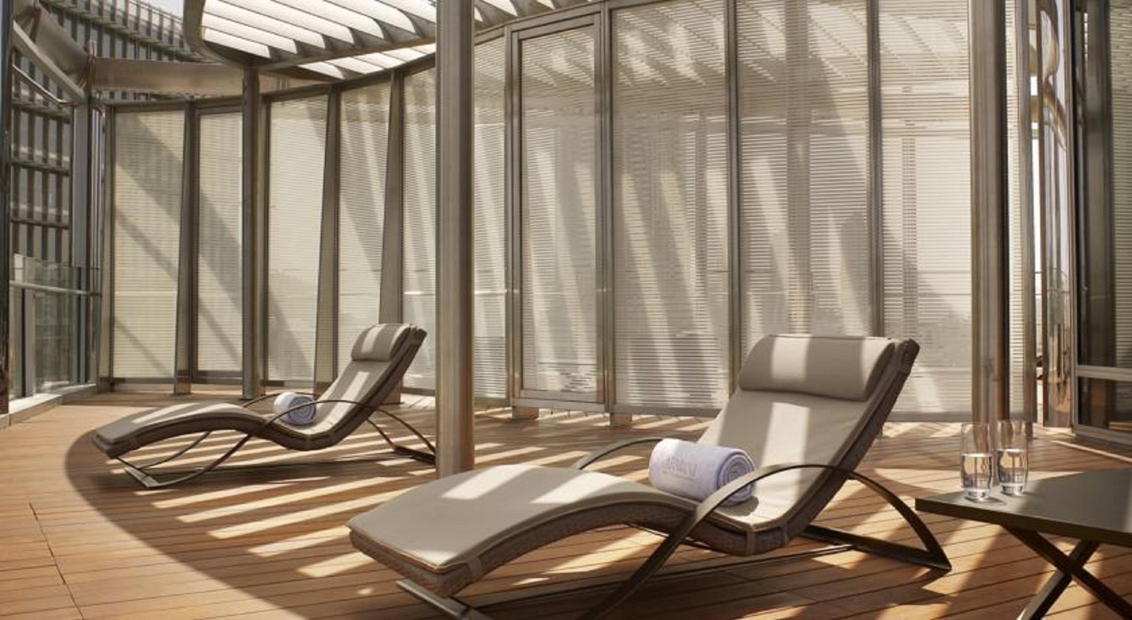 Armani Hotel Dubai, Burj Khalifa Esterno foto The spa at The Ivy Spa
