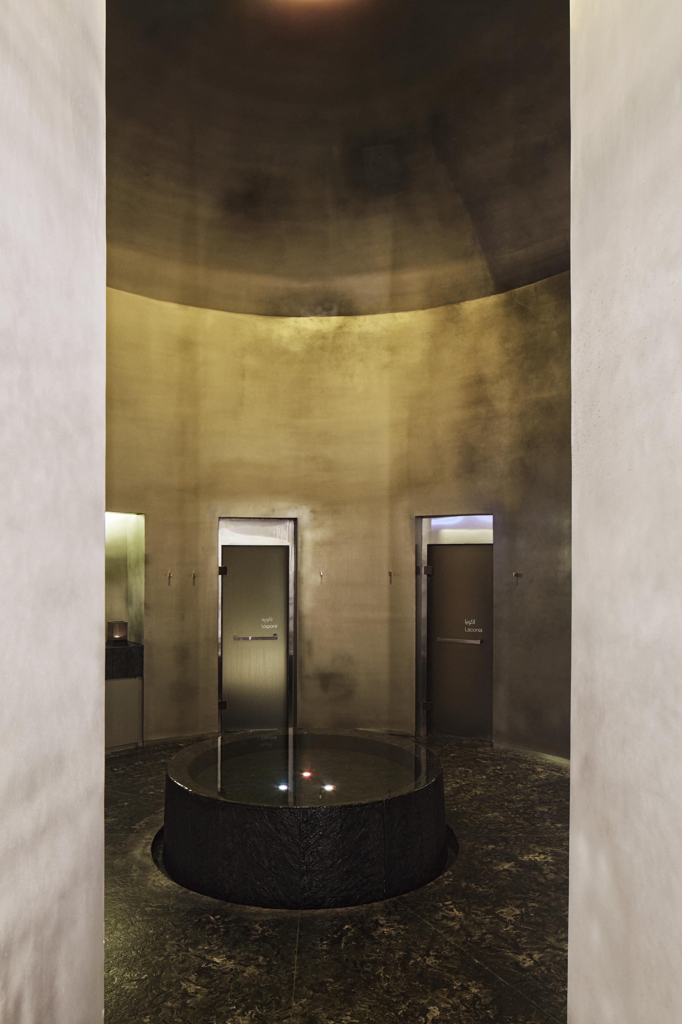Armani Hotel Dubai, Burj Khalifa Esterno foto The interior of the chapel