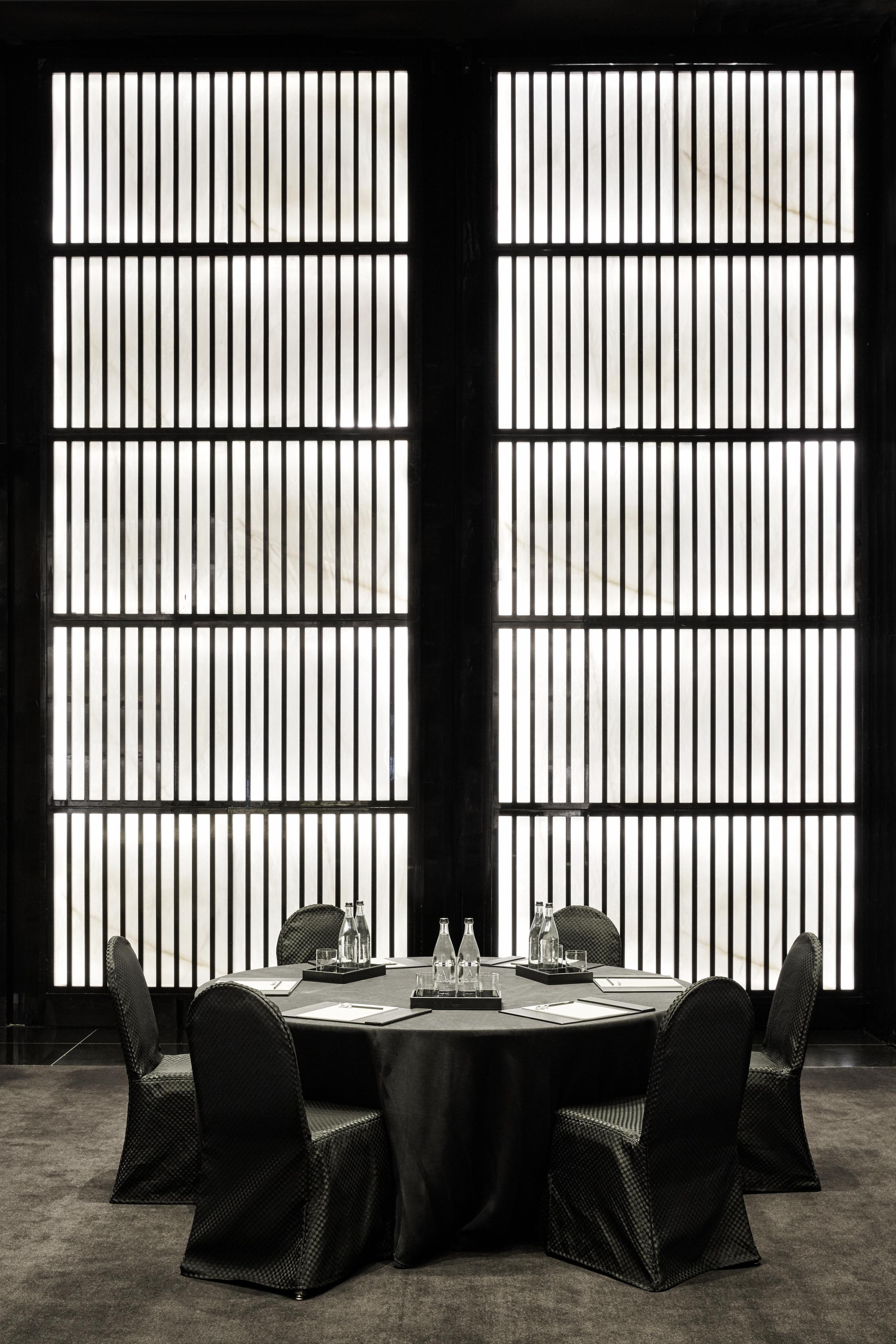 Armani Hotel Dubai, Burj Khalifa Esterno foto The interior of the restaurant