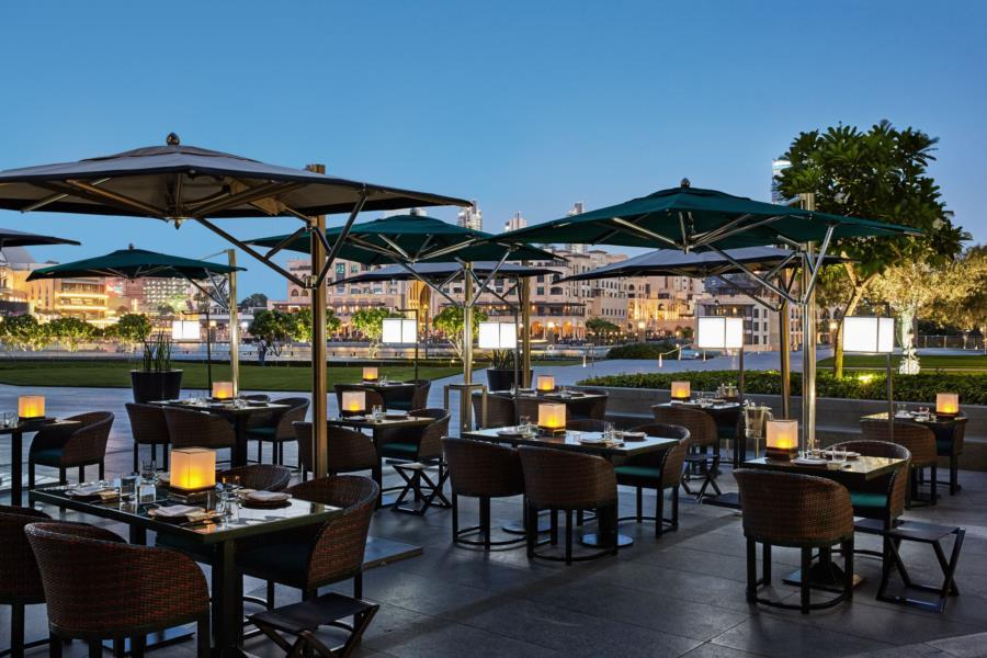 Armani Hotel Dubai, Burj Khalifa Esterno foto The River Terrace
